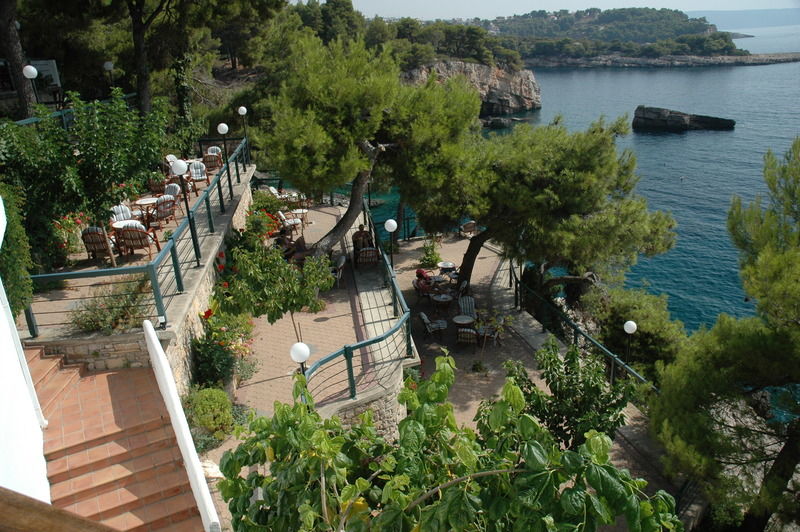 Paradise Hotel Patitiri Exterior foto